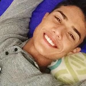 Meet your Posher, Pilar